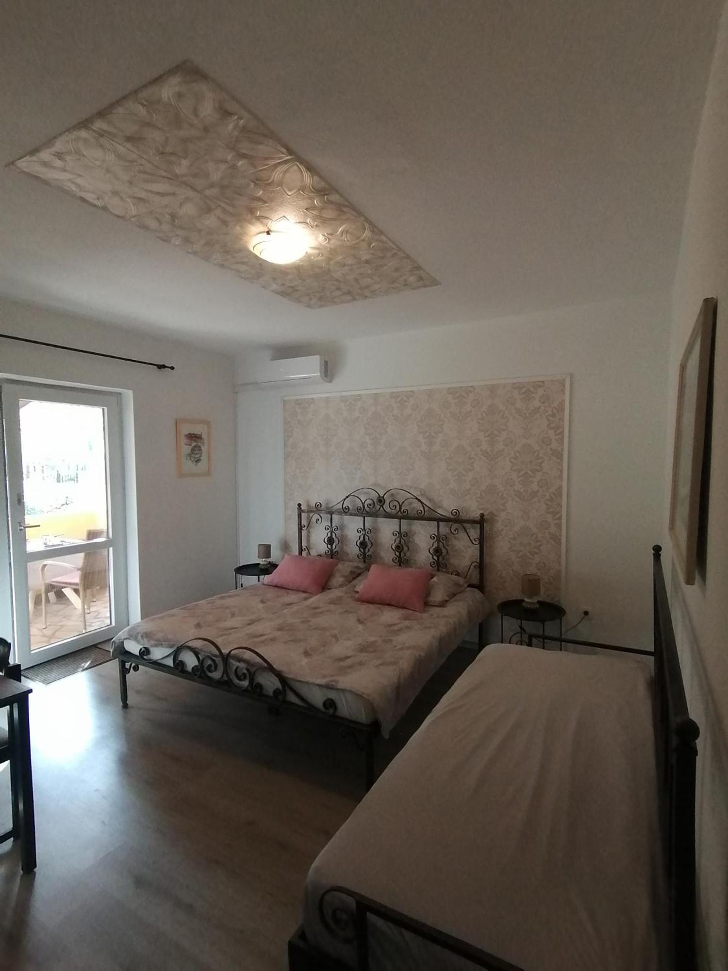 Slim Apartman I Sobe Medulin Extérieur photo